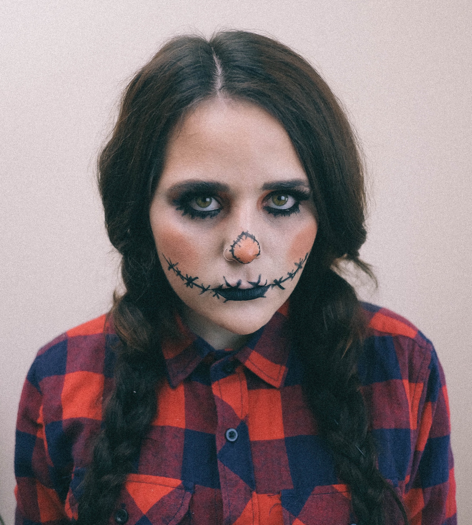 Simple Urban Decay Halloween Make Up - Scarecrow